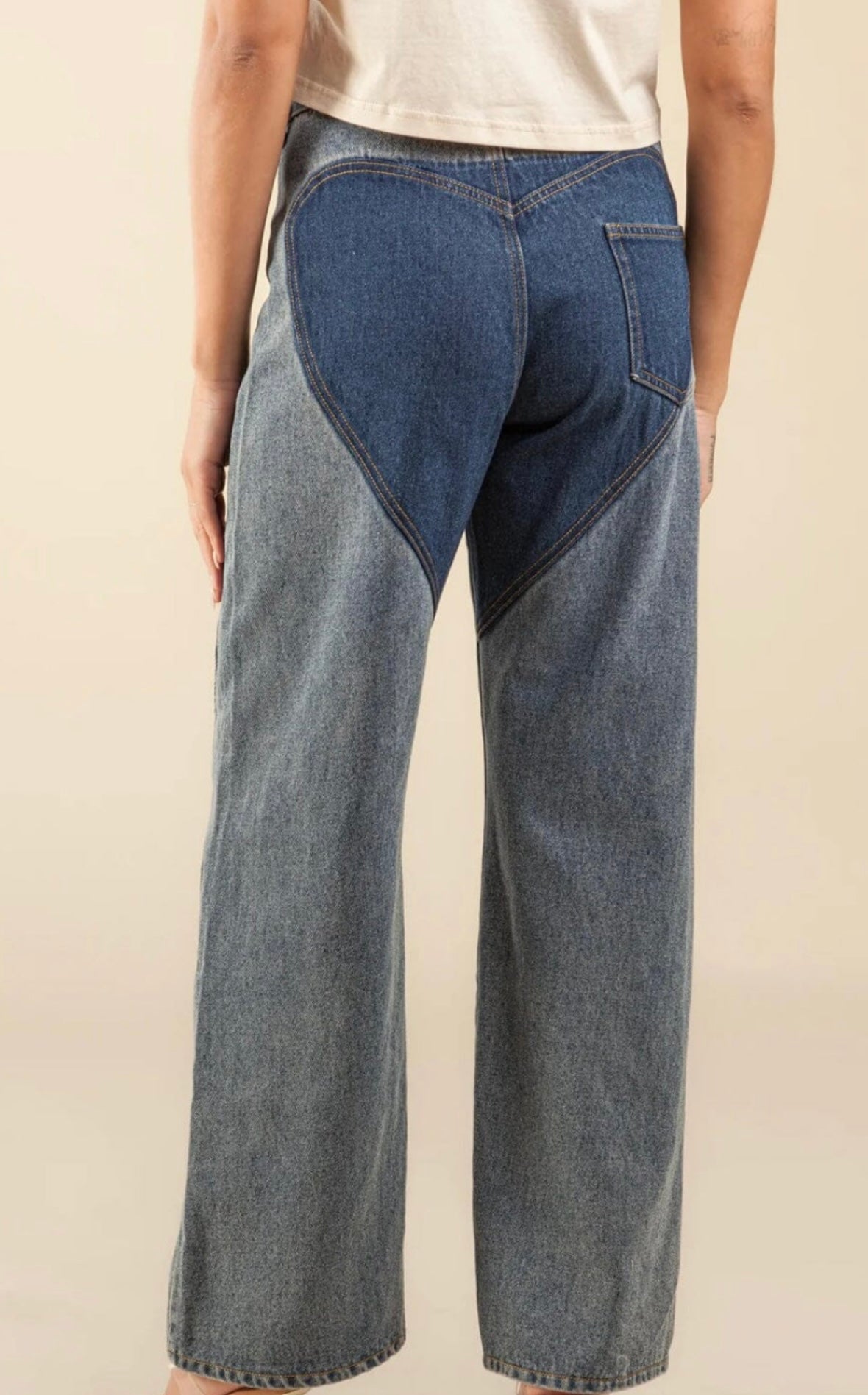Cross Wave Jean