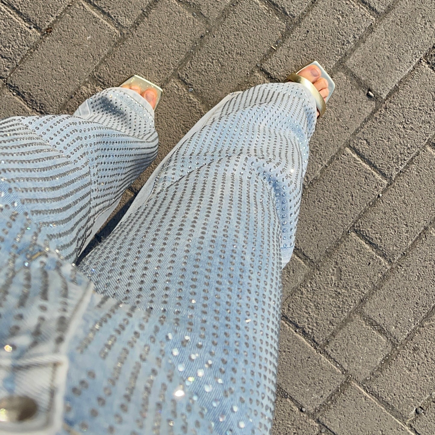 Pantalones con brillo grande delantero